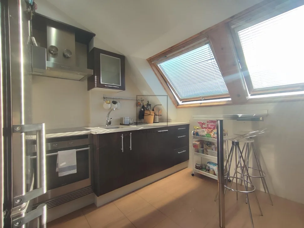 Espectacular dúplex ascendente con terraza en la gándara narón