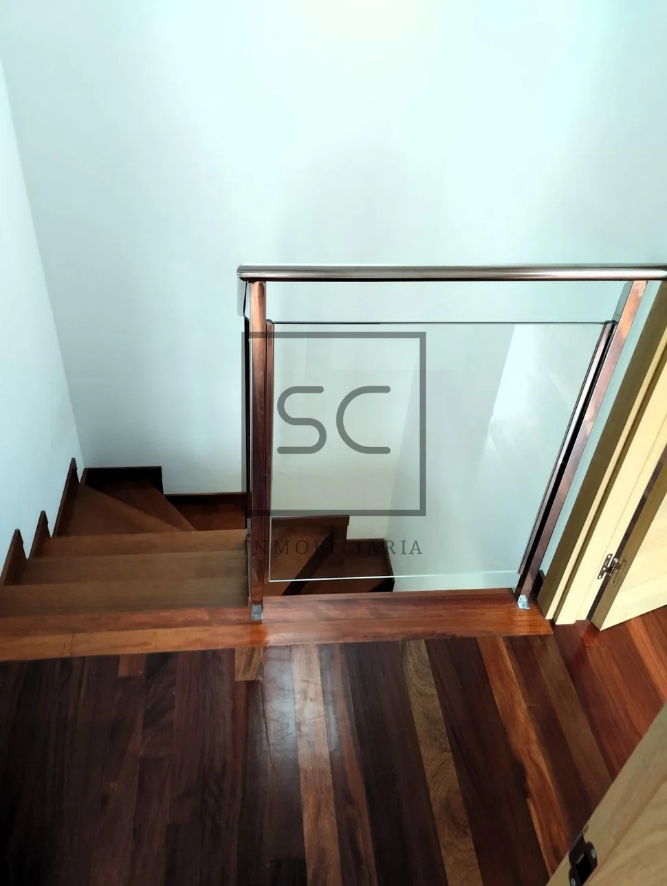 Dúplex con garaje y ascensor en milladoiro