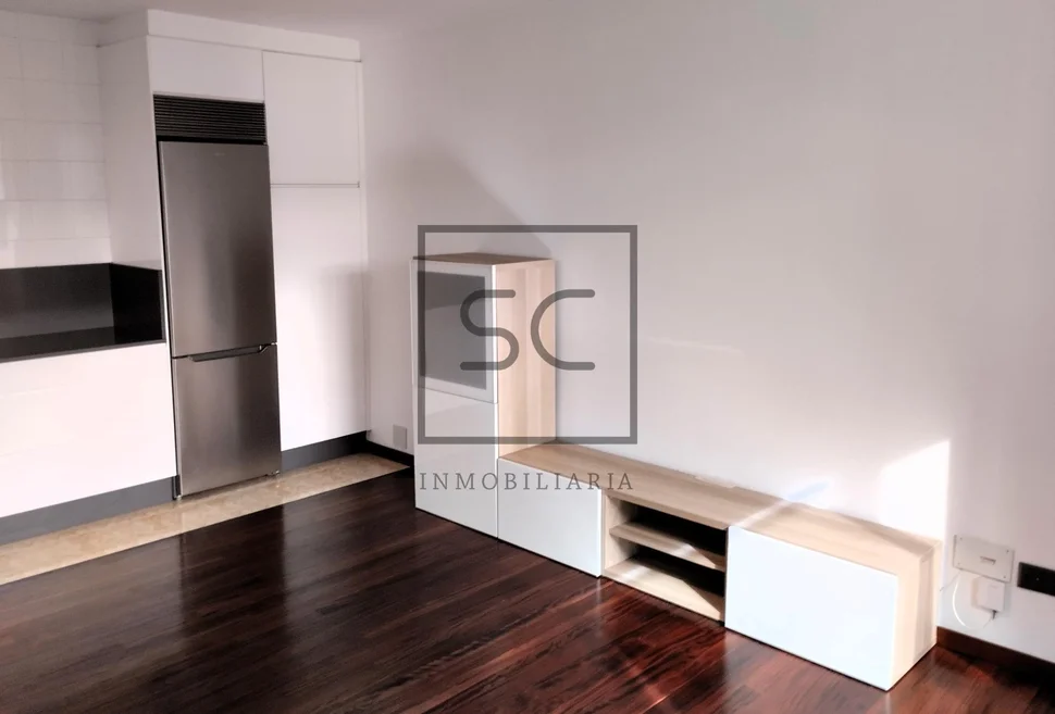 Dúplex con garaje y ascensor en milladoiro