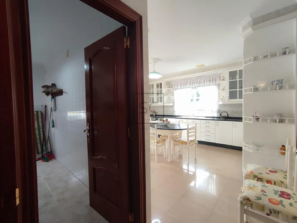 Elegante chalet en neda