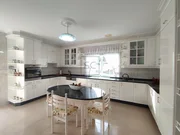 Elegante chalet en neda