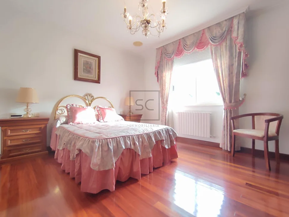 Elegante chalet en neda