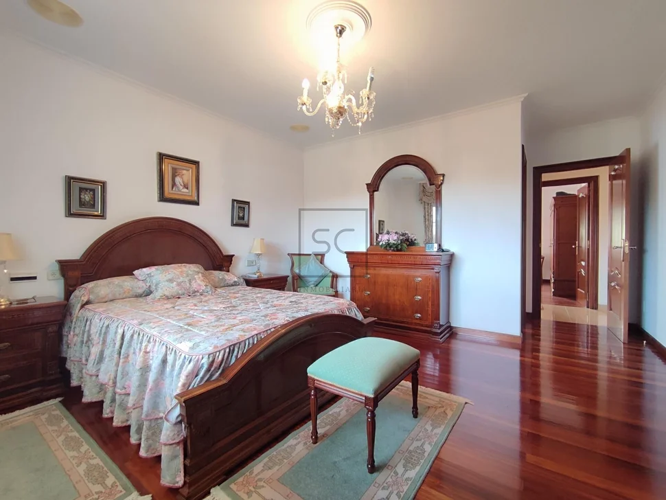 Elegante chalet en neda