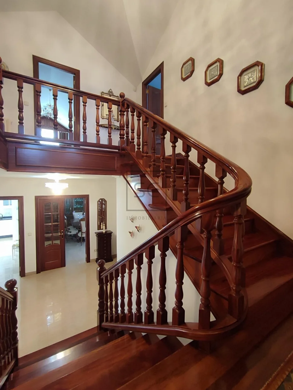 Elegante chalet en neda