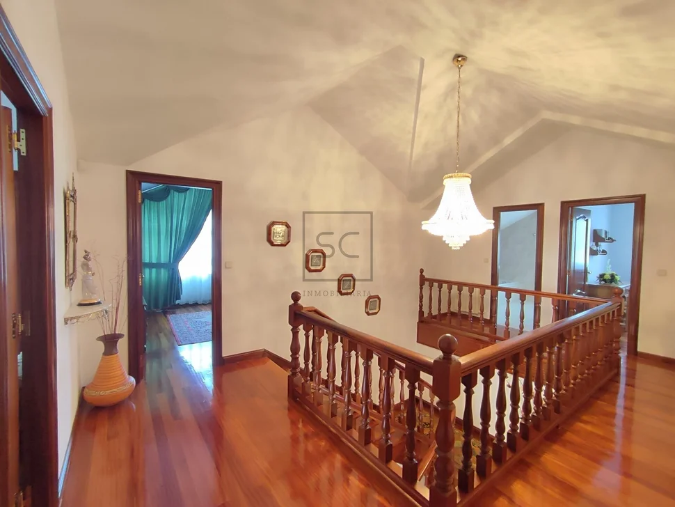 Elegante chalet en neda