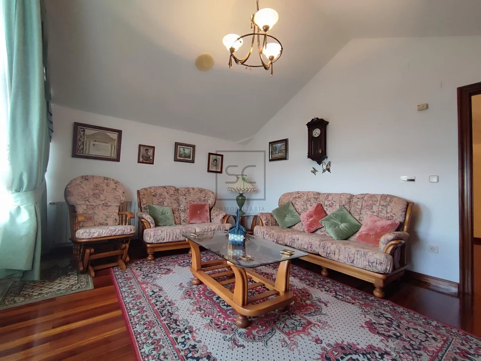 Elegante chalet en neda