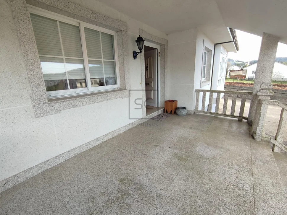 Elegante chalet en neda