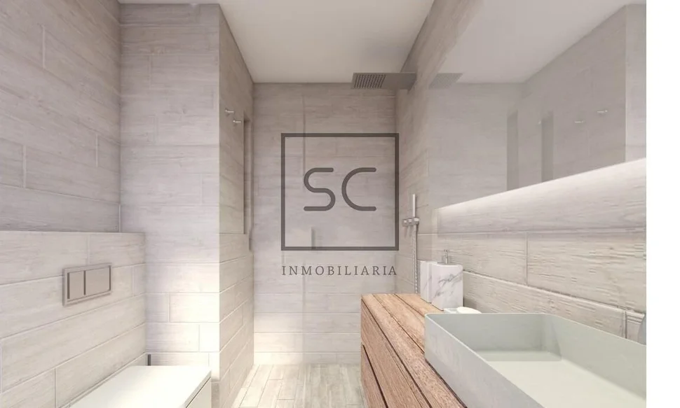 Piso con plaza de garaje, terraza y trastero en ferrol