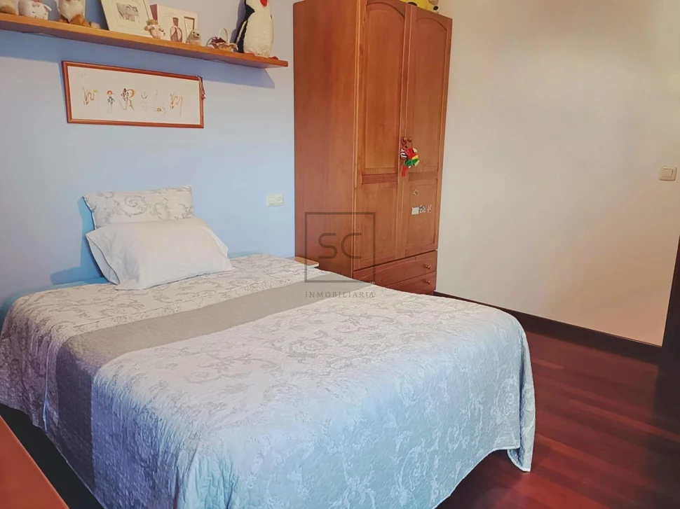 Luminoso vpo en a gándara, narón