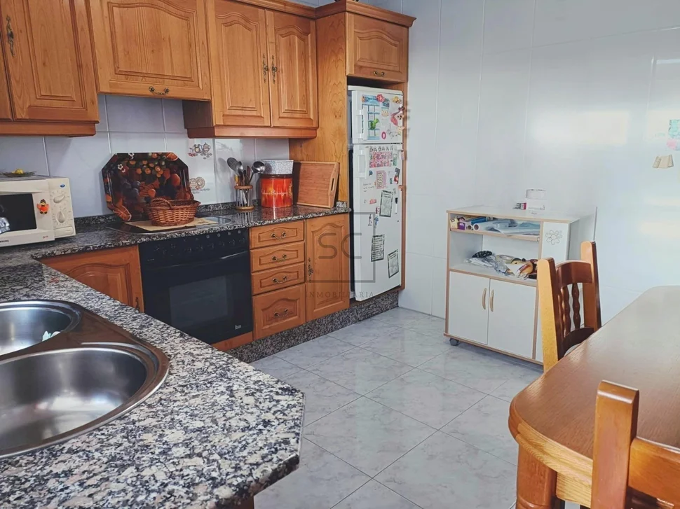 Luminoso vpo en a gándara, narón