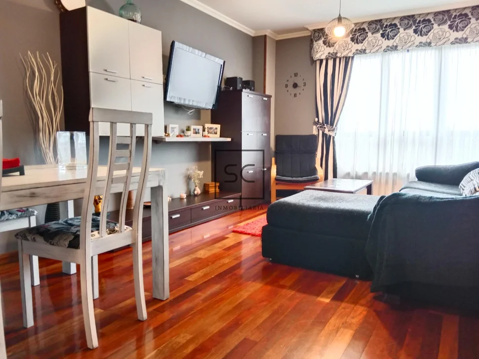 Piso con garaje y trastero en sta cecilia-narón