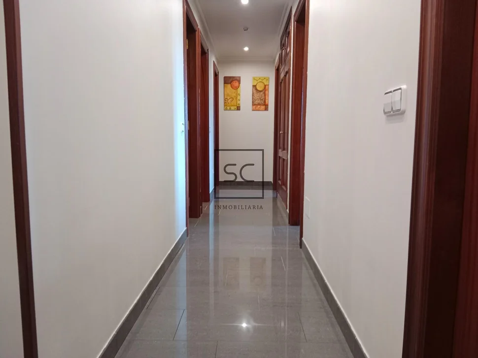 Piso con garaje y trastero en sta cecilia-narón