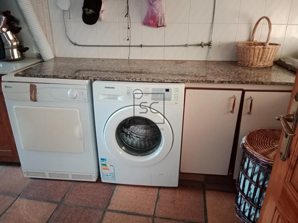 Pareado con jardin en cedeira