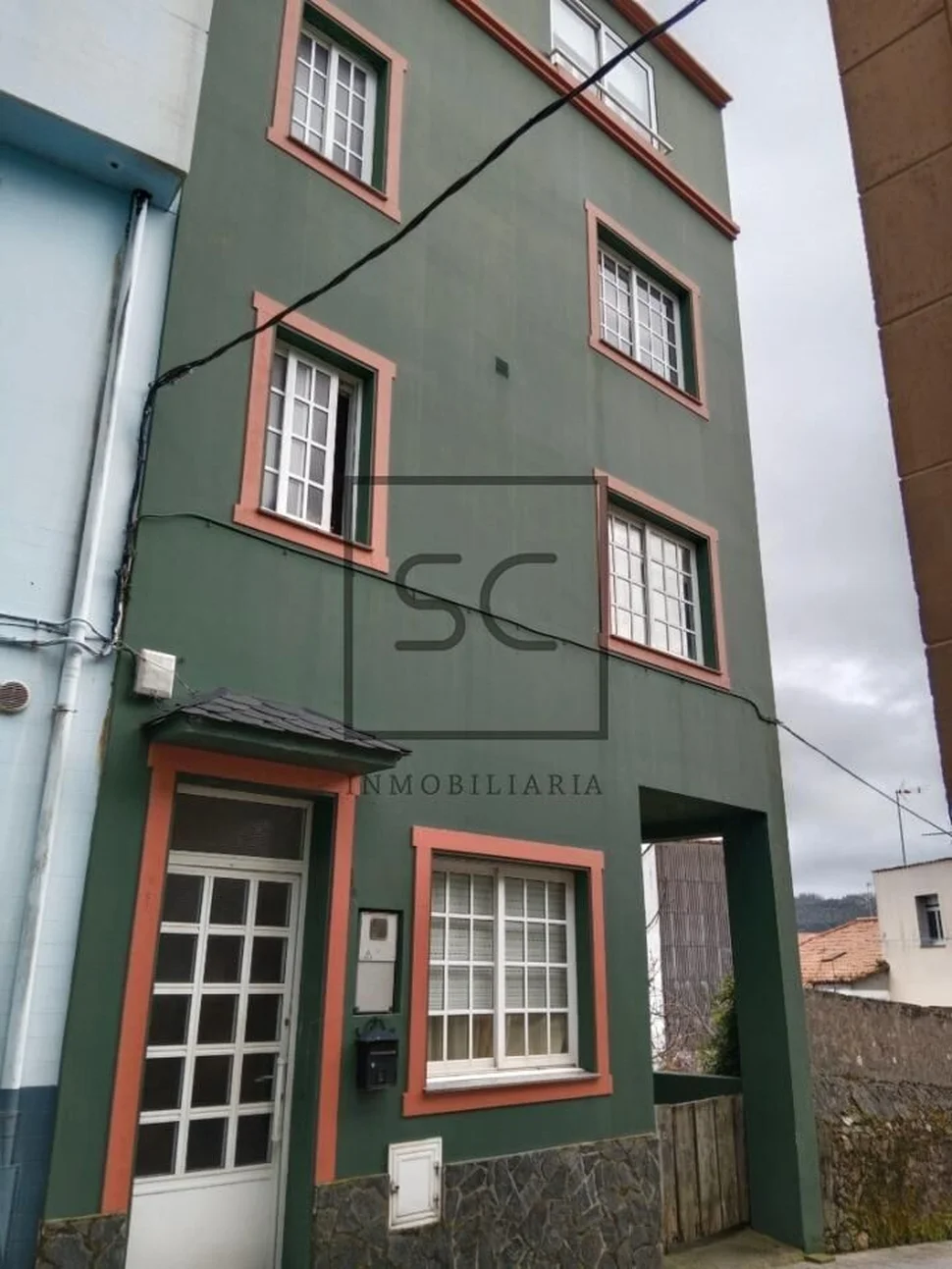 Pareado con jardin en cedeira