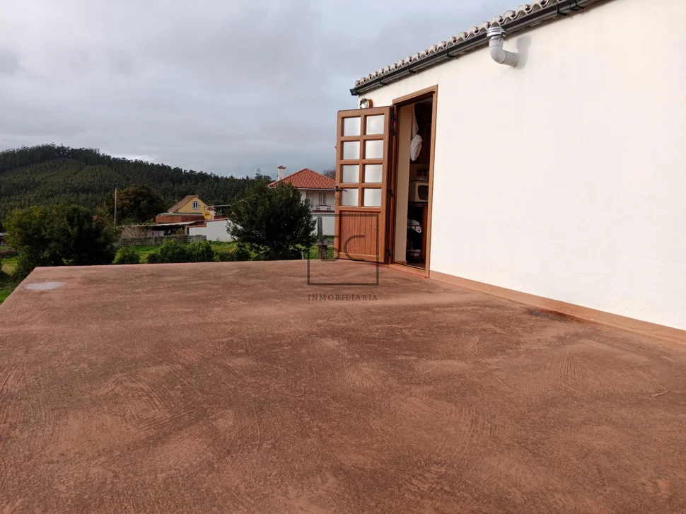 Pareado de piedra con finca en esteiro-cedeira