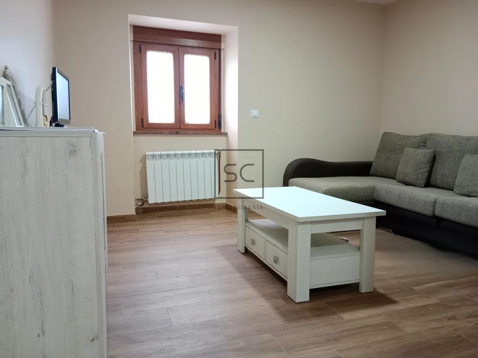 Pareado de piedra con finca en esteiro-cedeira