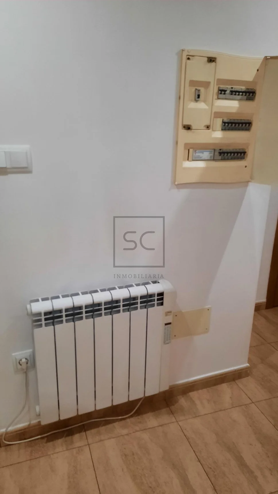 Piso equipado de 4 dormitorios en fene