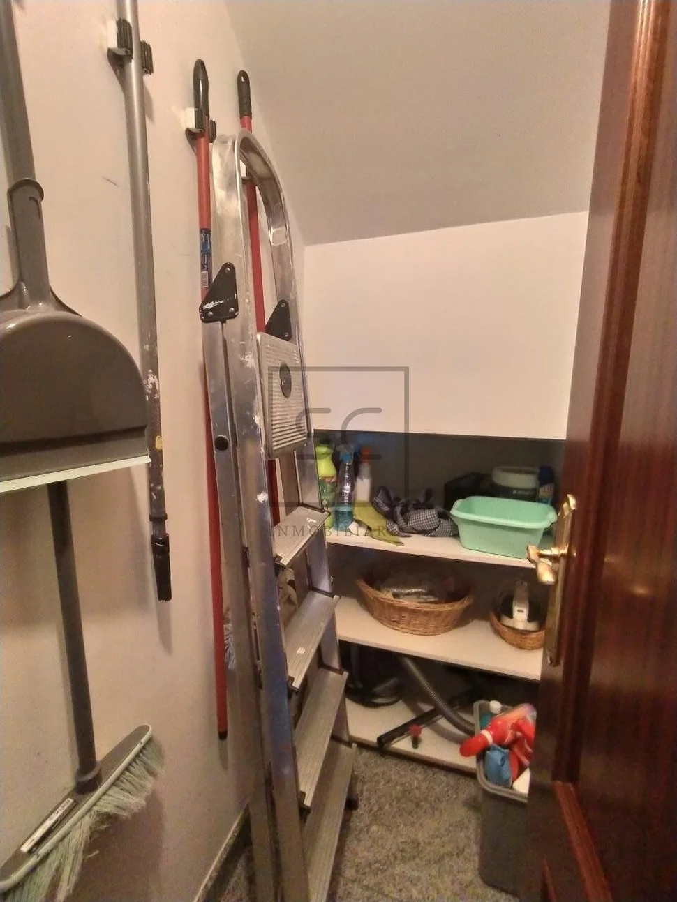 Duplex en narón con ascensor y plaza de garaje