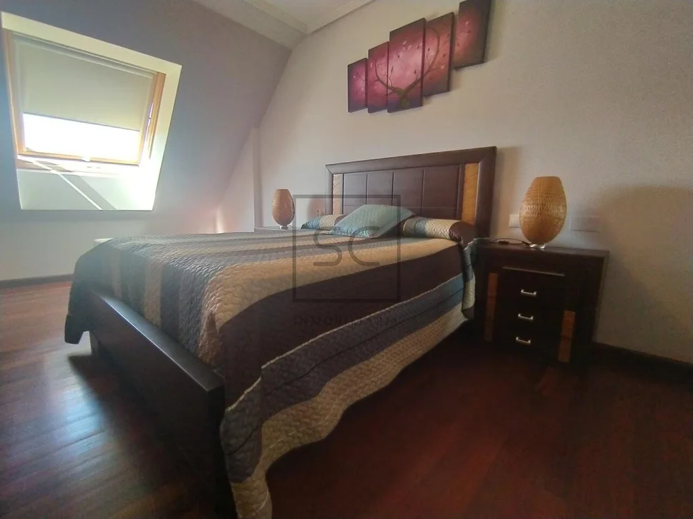 Duplex en narón con ascensor y plaza de garaje