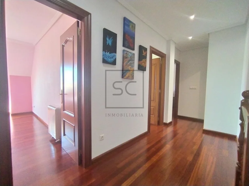 Duplex en narón con ascensor y plaza de garaje
