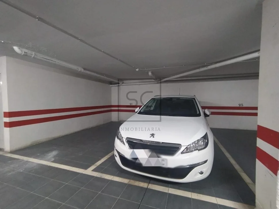 Duplex en narón con ascensor y plaza de garaje