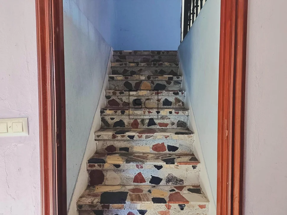 Casa de piedra para restaurar en albeiro, san sadurniño