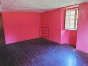 Casa de piedra para restaurar en albeiro, san sadurniño