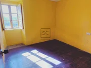 Casa de piedra para restaurar en albeiro, san sadurniño