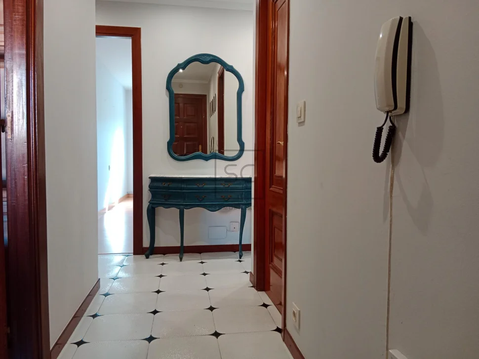 Piso con ascensor plz de garaje y trastero en perlio-fene