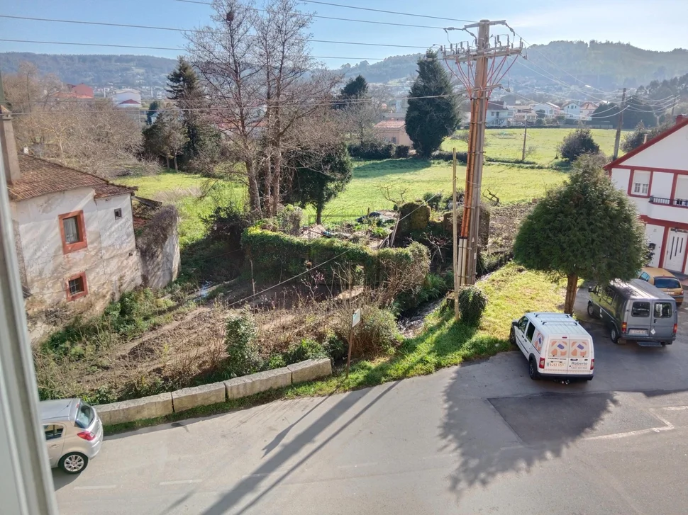 Piso con ascensor plz de garaje y trastero en perlio-fene