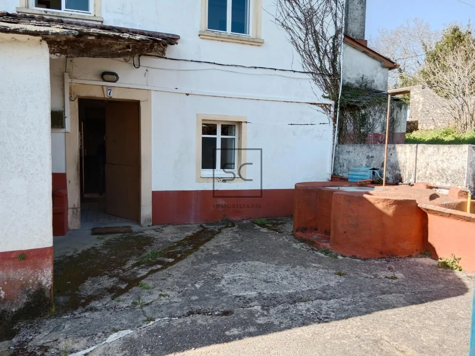 Casa con finca y bodega en magalofes-fene