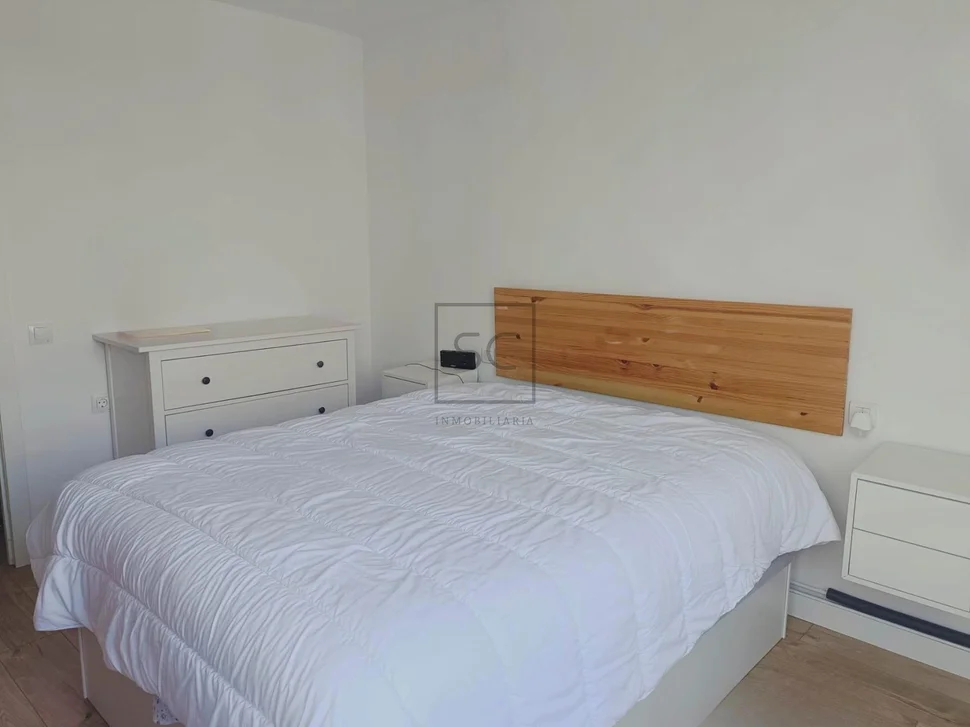 Piso con vistas y tres habitaciones en Caranza, Ferrol