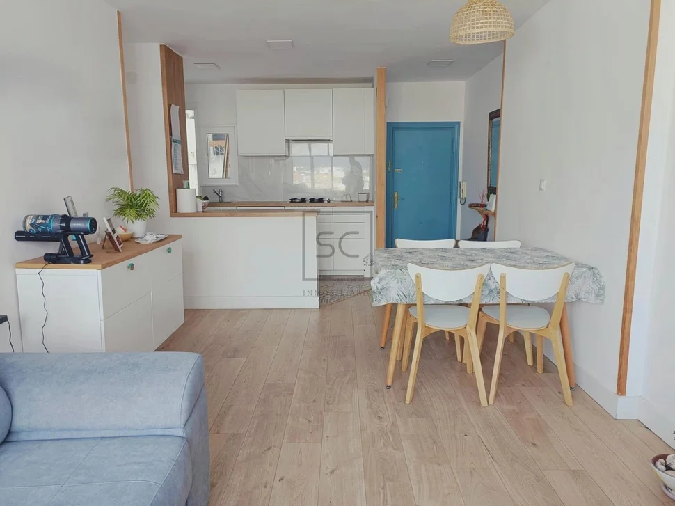 Piso con vistas y tres habitaciones en Caranza, Ferrol