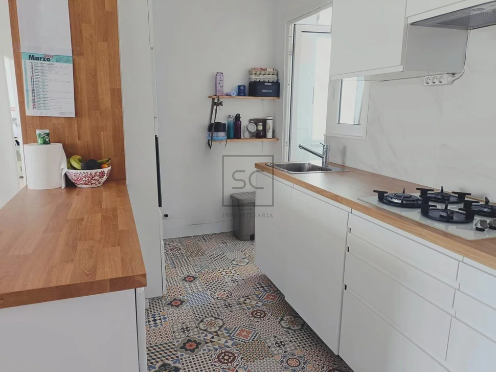 Piso con vistas y tres habitaciones en Caranza, Ferrol