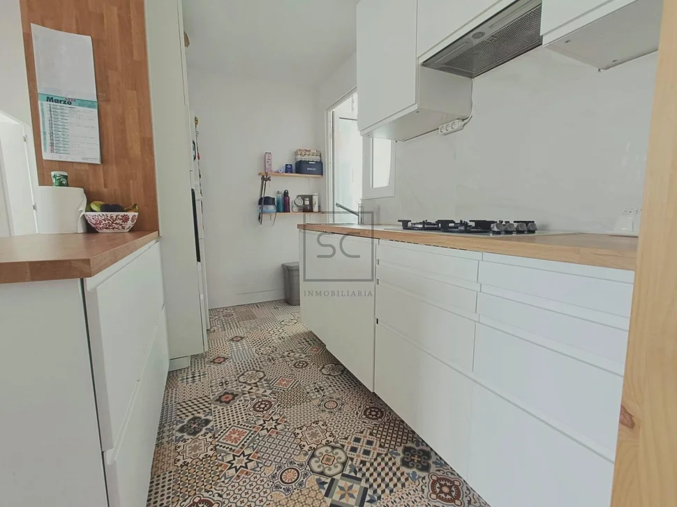 Piso con vistas y tres habitaciones en Caranza, Ferrol