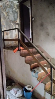 Casa con terreno para restaurar en tapia