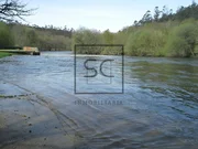 Casa con terreno para restaurar en tapia