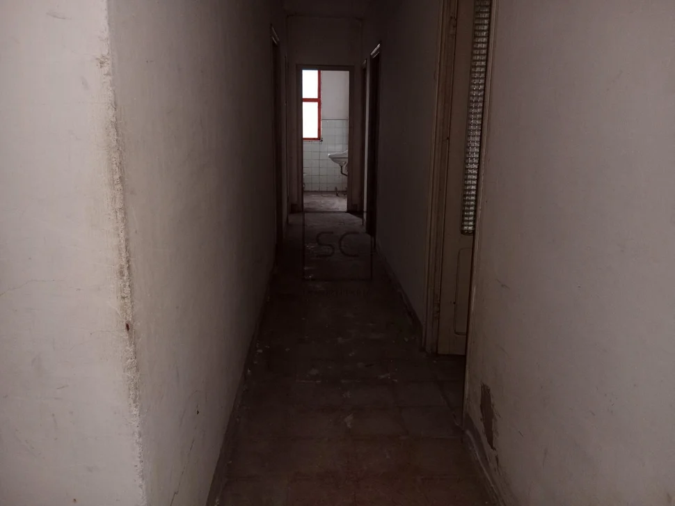 Bajo con sótano en fene