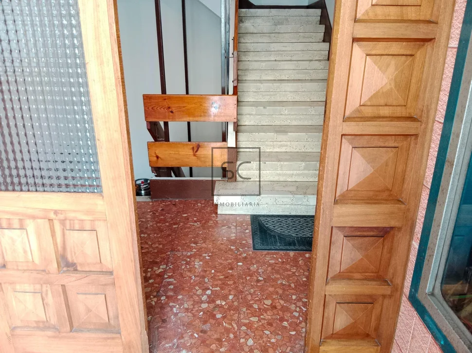 Bajo con sótano en fene