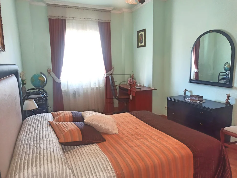 Chalet con finca en el val, narón