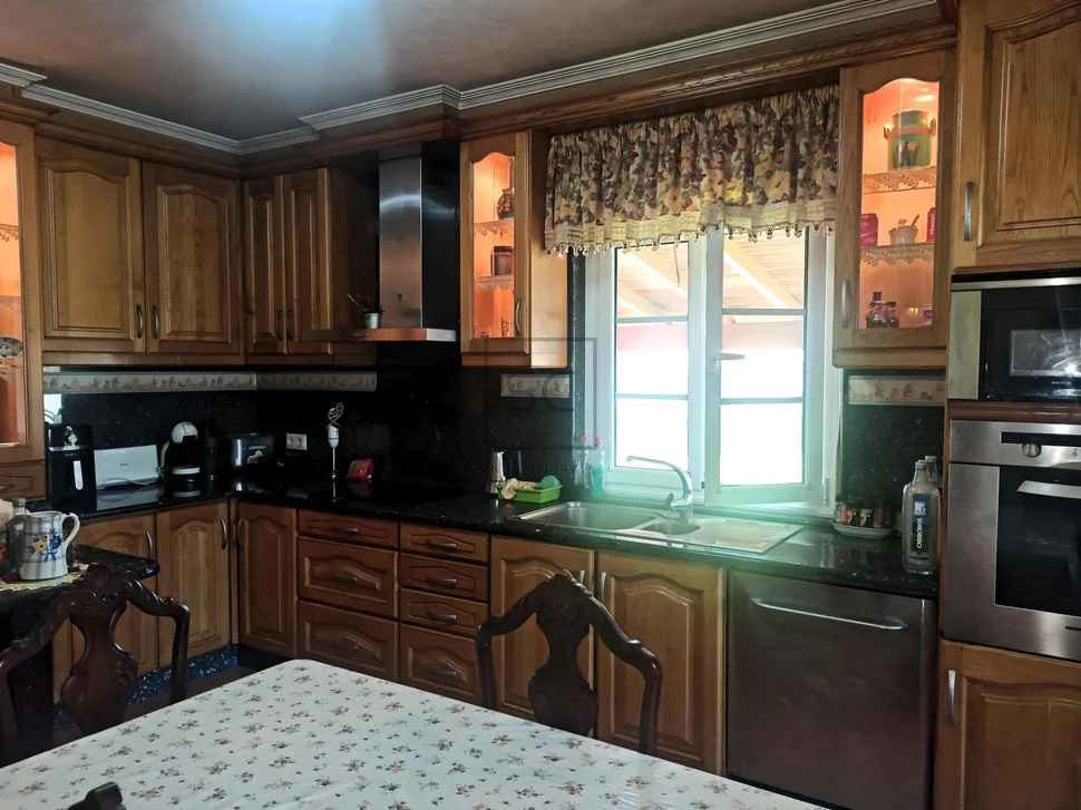 Chalet con finca en el val, narón