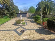 Chalet con finca en el val, narón