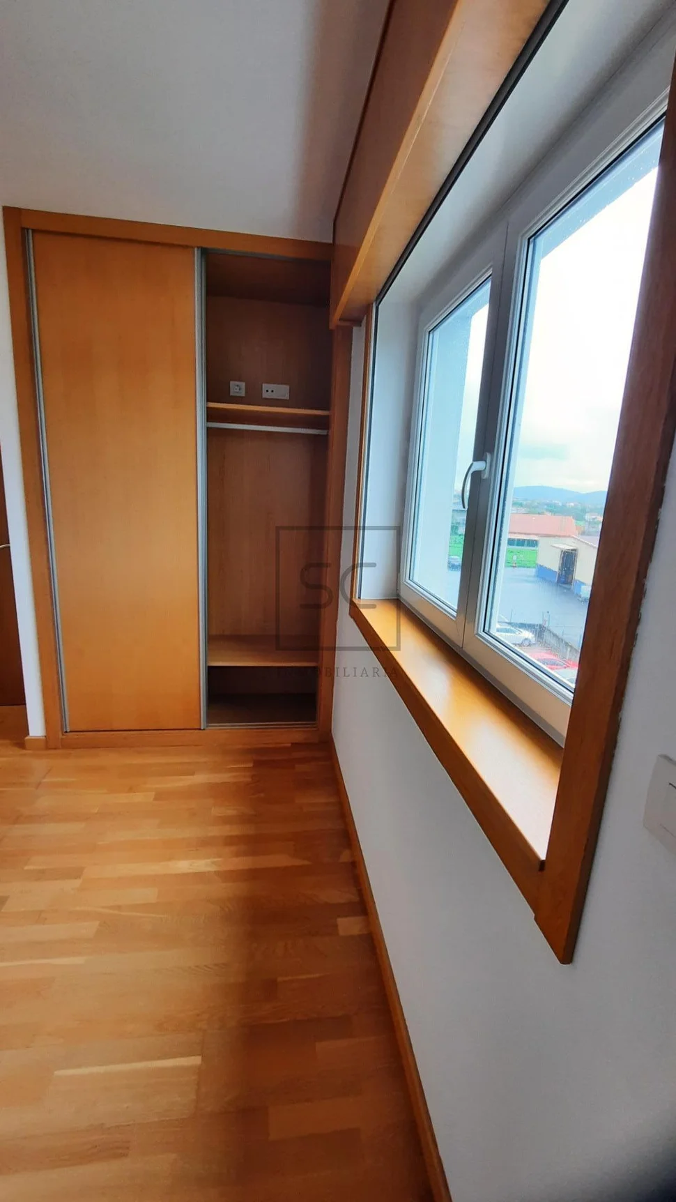 Apartamento duplex con ascensor en zona catabois