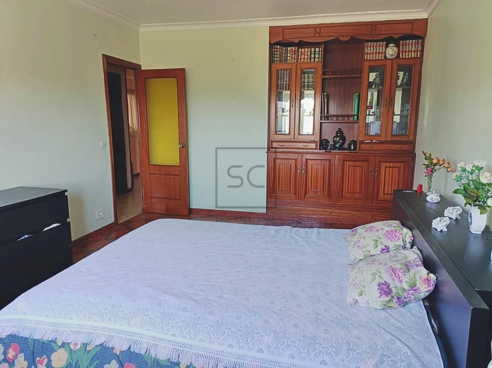 Piso con tres habitaciones en Jubia, Narón