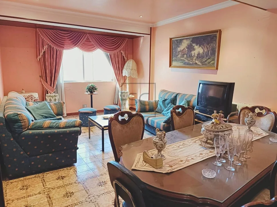 Piso con tres habitaciones en Jubia, Narón