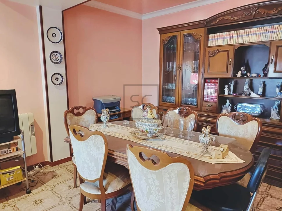 Piso con tres habitaciones en Jubia, Narón