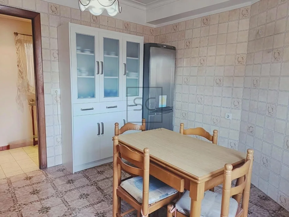 Piso con tres habitaciones en Jubia, Narón