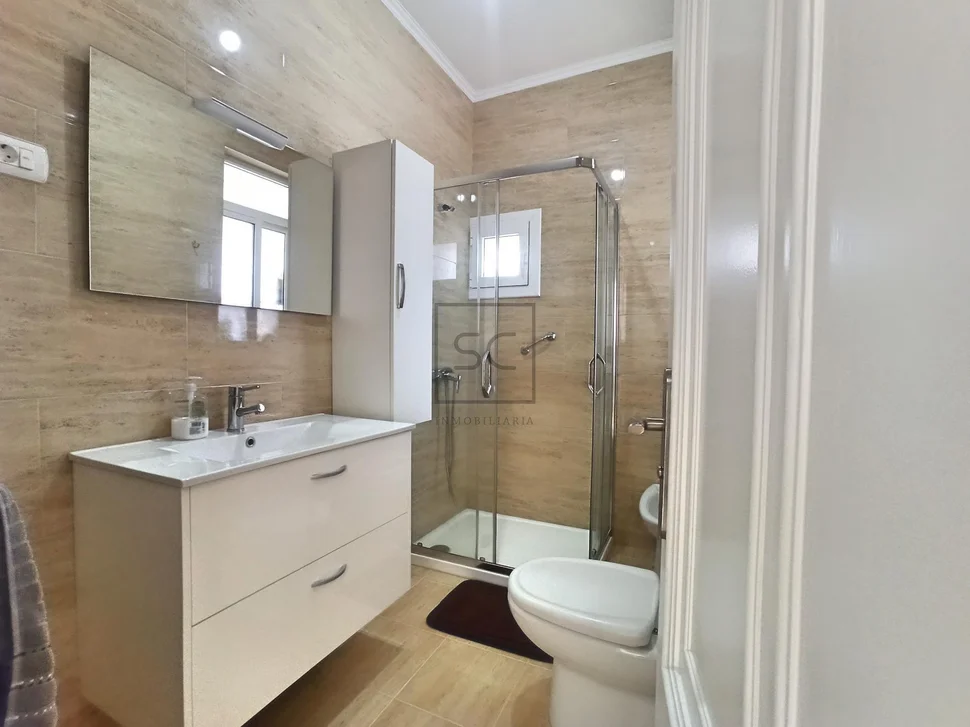 Piso en esteiro, ferrol