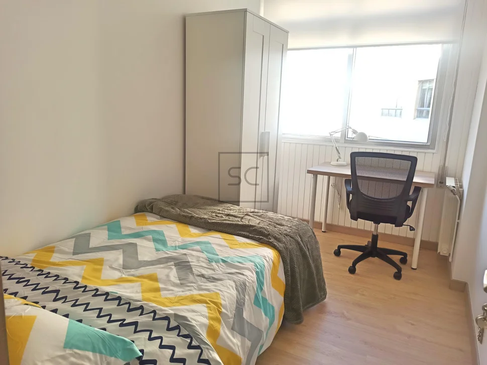 Piso en esteiro, ferrol