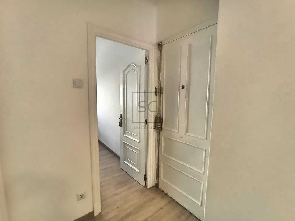 Piso en esteiro, ferrol